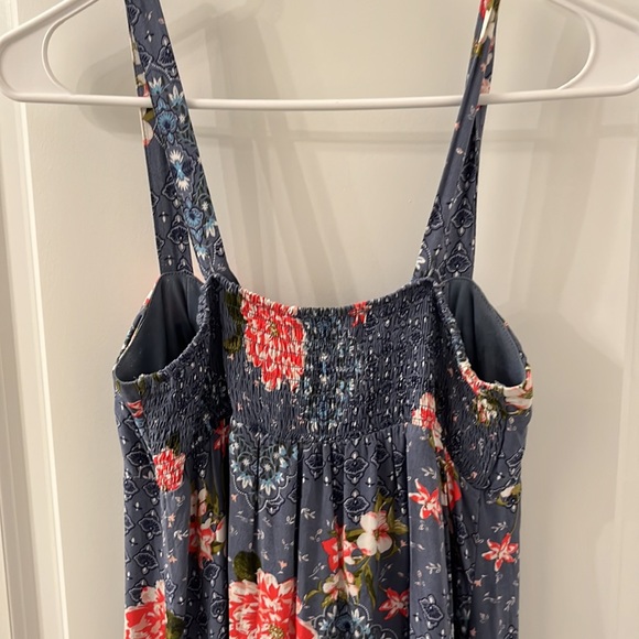 Sundress - Picture 3 of 4